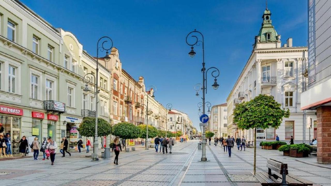 Apartamenty Centrum Mala Dwojeczka Blekitna Panoramiczna Balkonem Promenada Kielce Exteriér fotografie