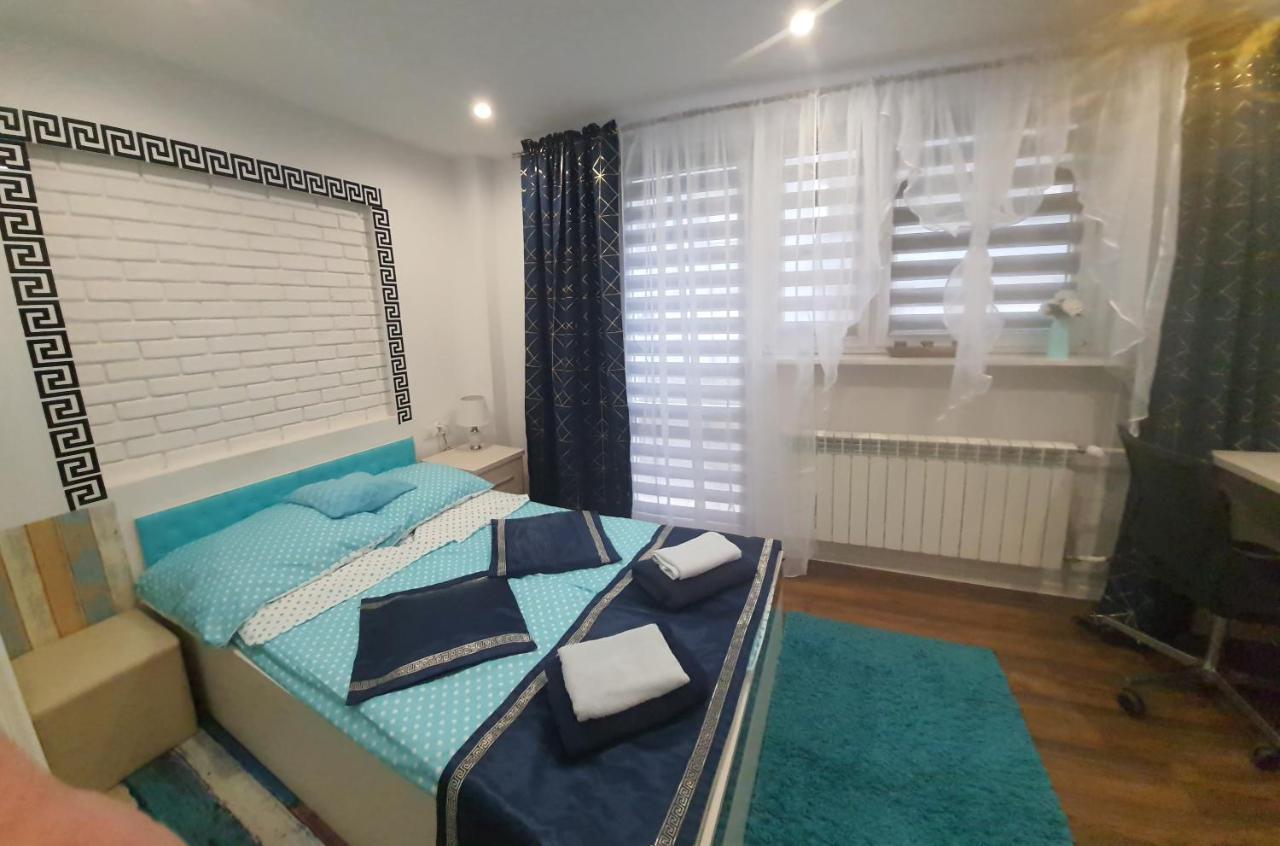 Apartamenty Centrum Mala Dwojeczka Blekitna Panoramiczna Balkonem Promenada Kielce Exteriér fotografie